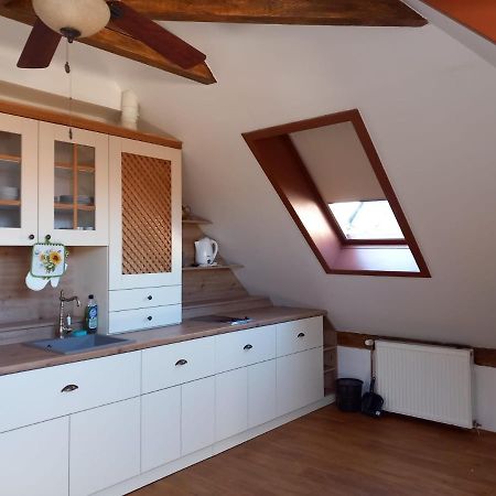 Roof Apartment Ztracena Olomouc Exterior photo